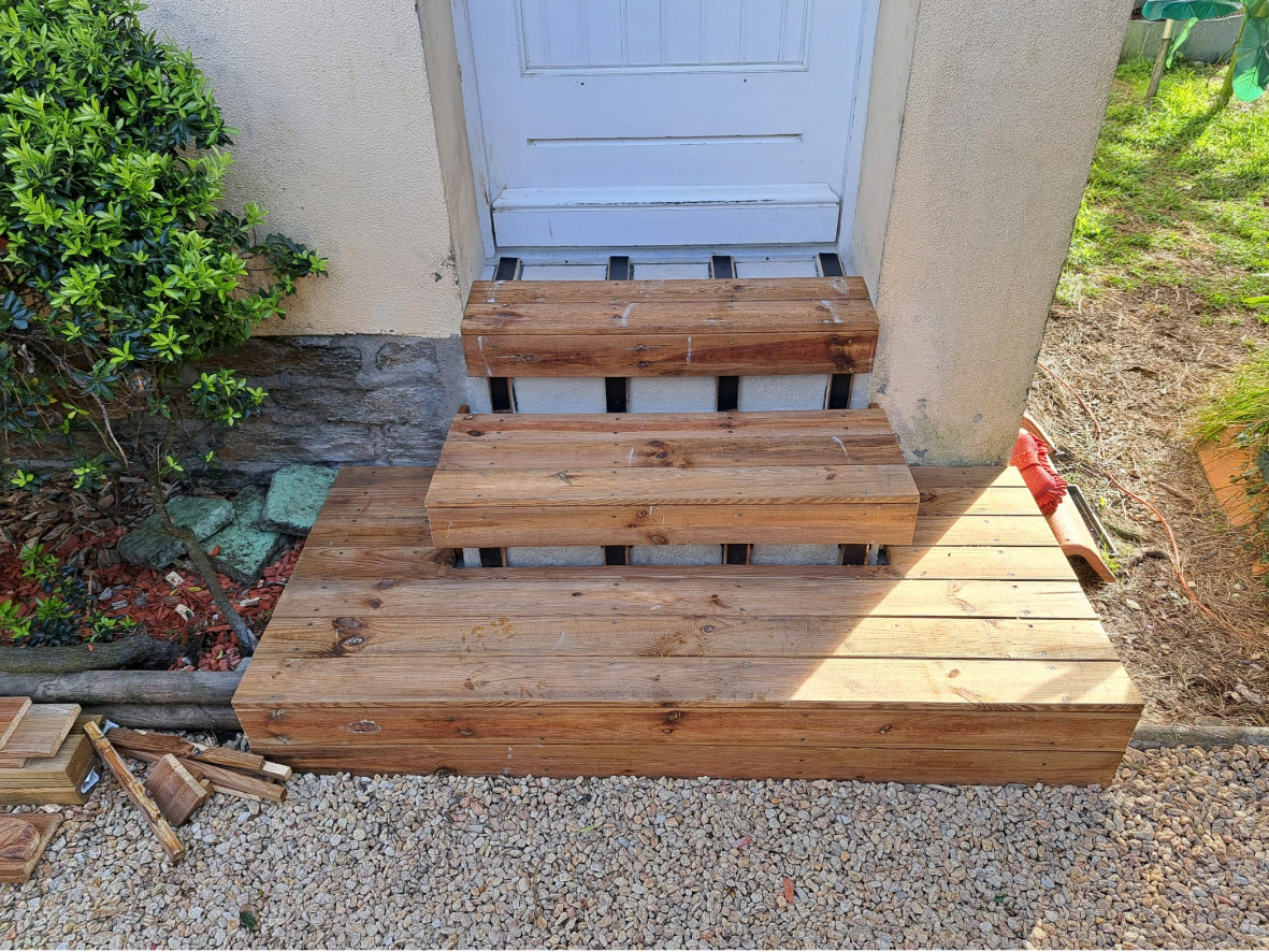 Transformation escalier extérieur par les Services Grizaut (44)