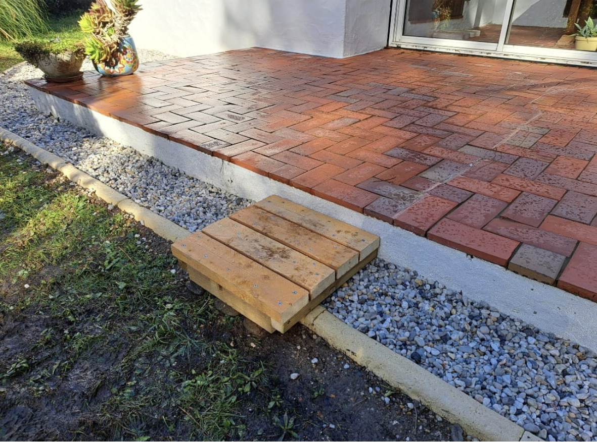 Transformation escalier extérieur par les Services Grizaut (44)