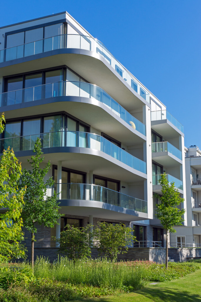 Entretien espaces verts copropriété règles et budget
